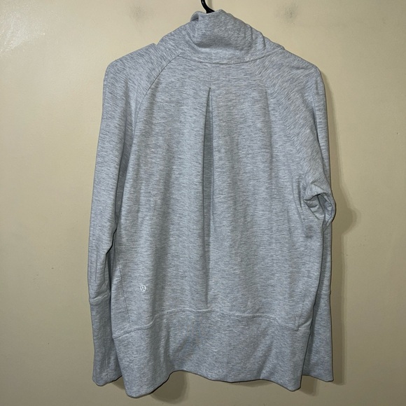 Lululemon High Lines Pullover Gray Women’s 8 - Picture 4 of 4